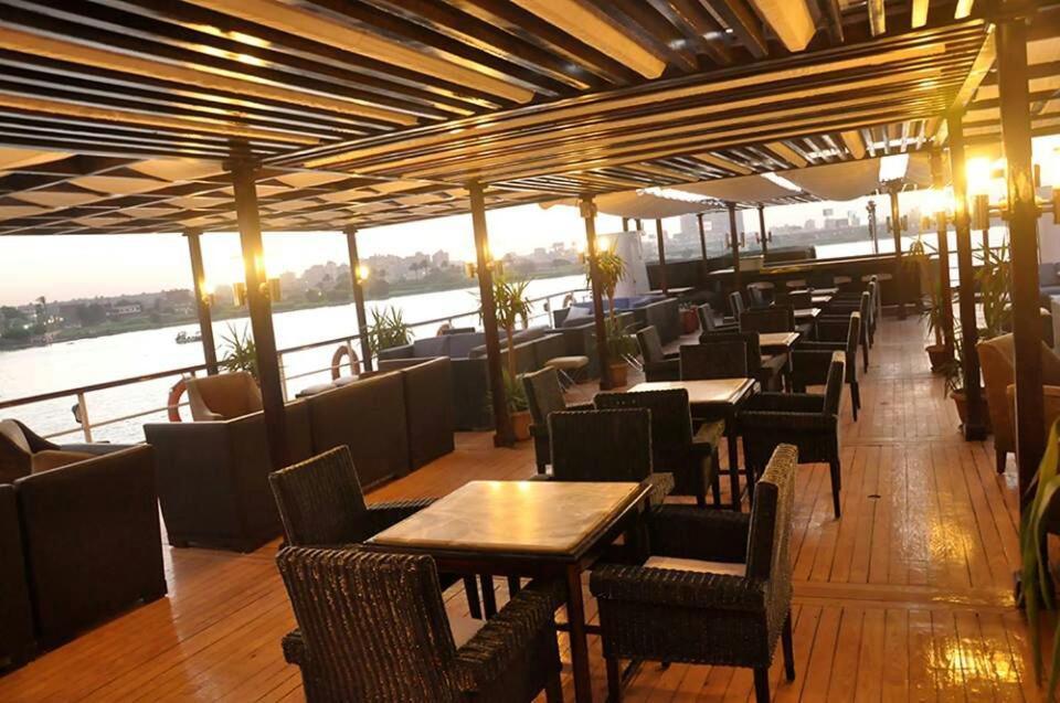 Riviera Nile Cruise ريفيرا نايل كروز * Kairo