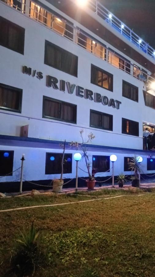 Botel Riviera Nile Cruise ريفيرا نايل كروز