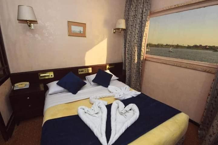 Riviera Nile Cruise ريفيرا نايل كروز * Kairo